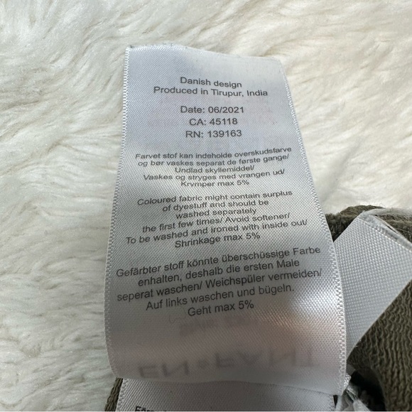 En-Fant Sweatpants Oliver Green Size 5 - Picture 10 of 16